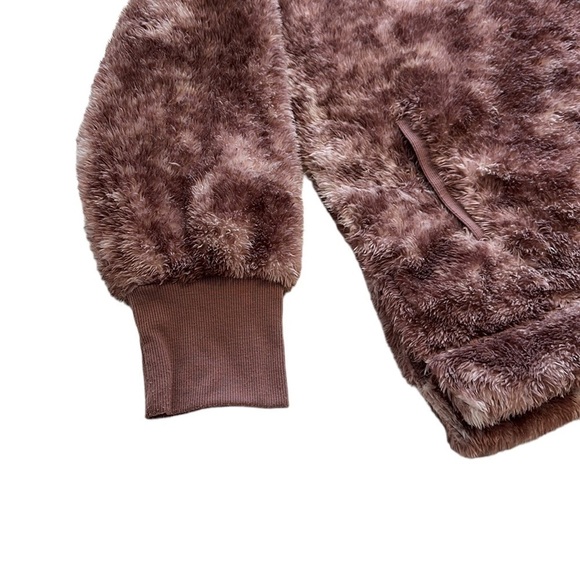 LuLaRoe Pink Tye Dye Teddy Bear Nancy Fleece - Size XL - Picture 6 of 15